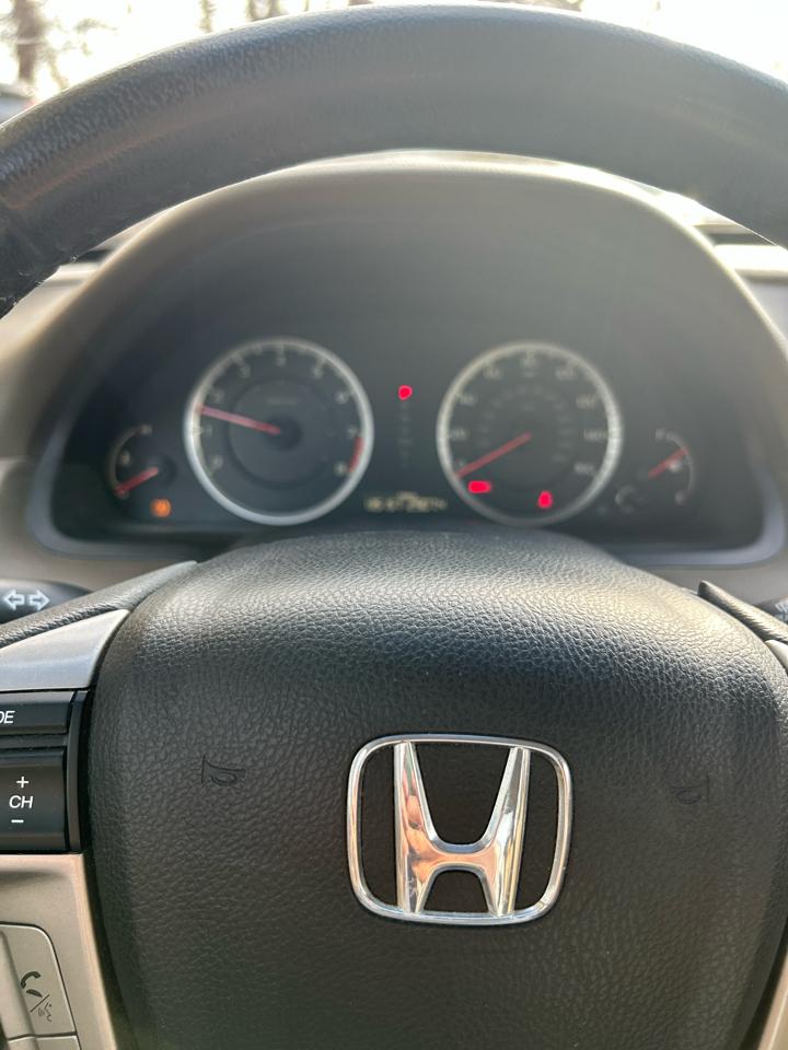 Honda Accord EX-L Sedan AT 2010