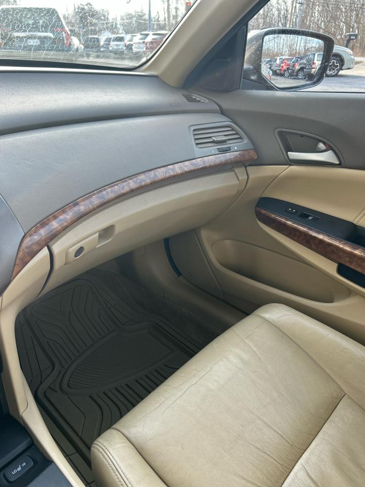 Honda Accord EX-L Sedan AT 2010