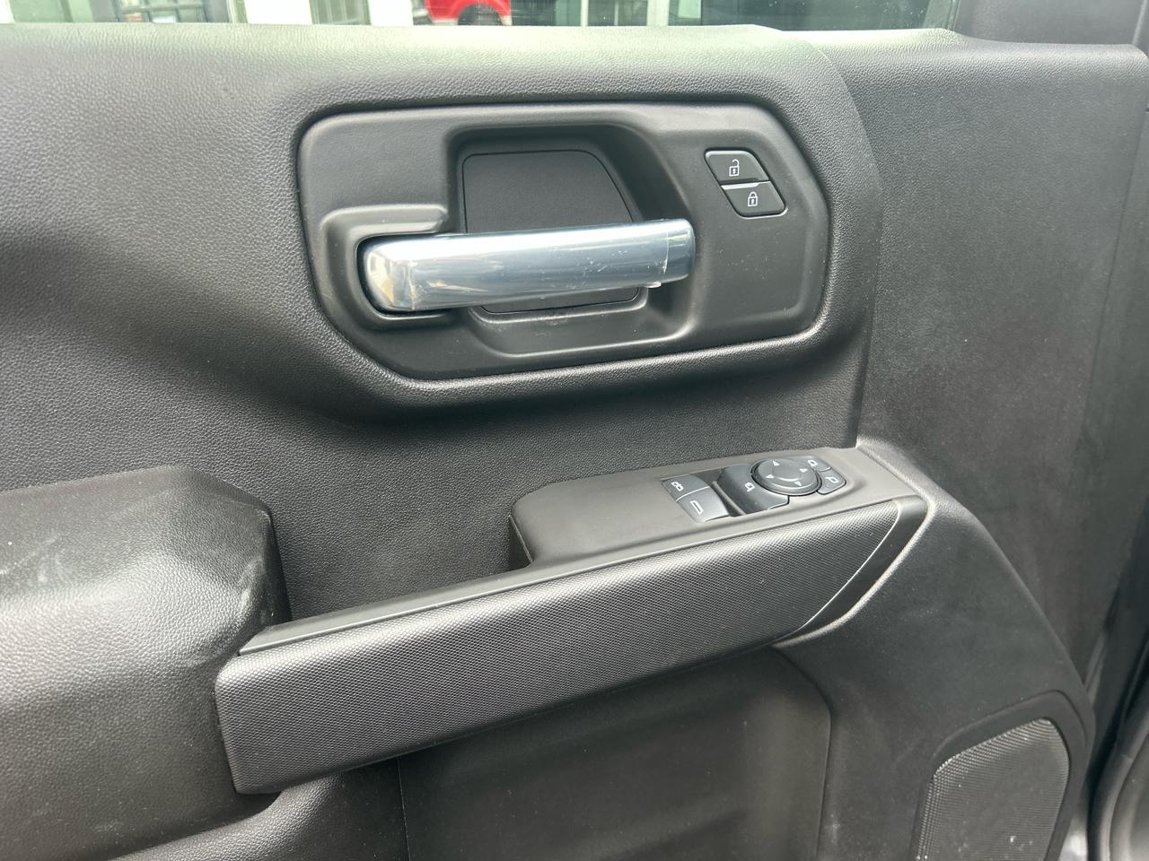 Chevrolet Silverado 2500HD Work Truck 4WD 2025