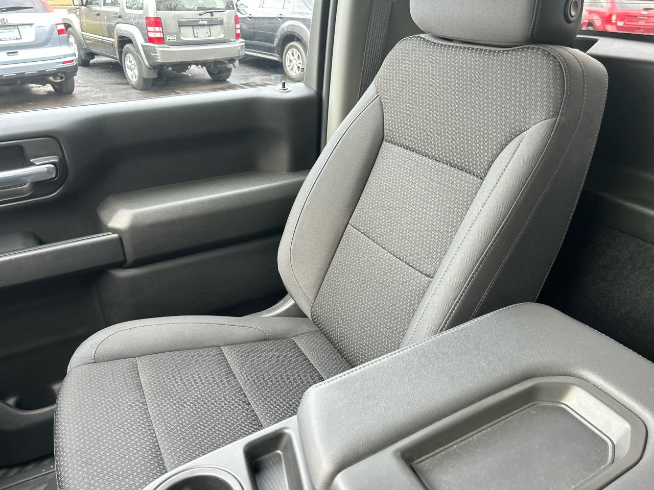 Chevrolet Silverado 2500HD Work Truck 4WD 2025