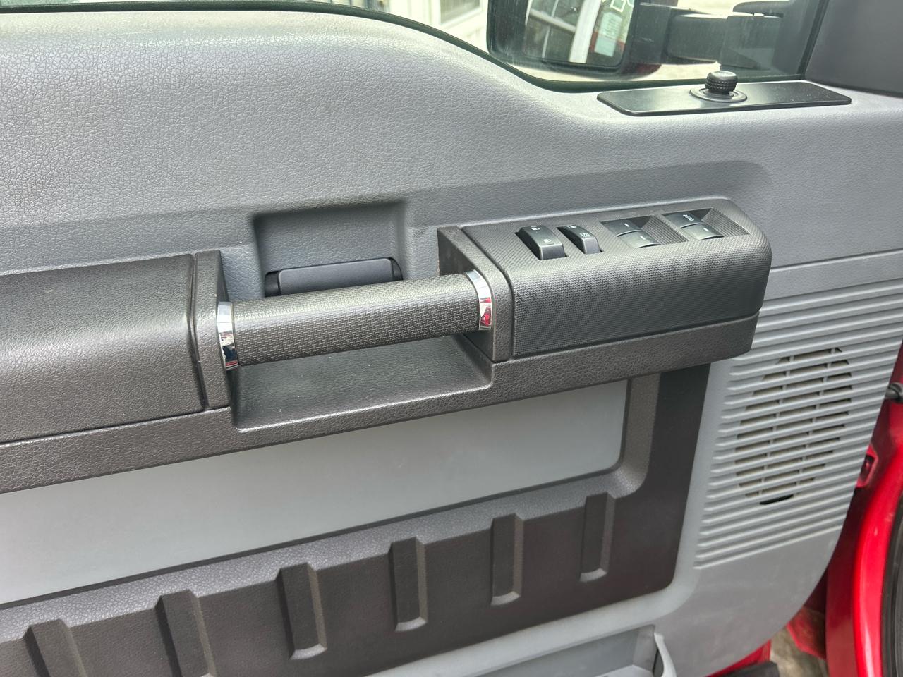 Ford F-250 SD XLT Crew Cab Long Bed 4WD 2011