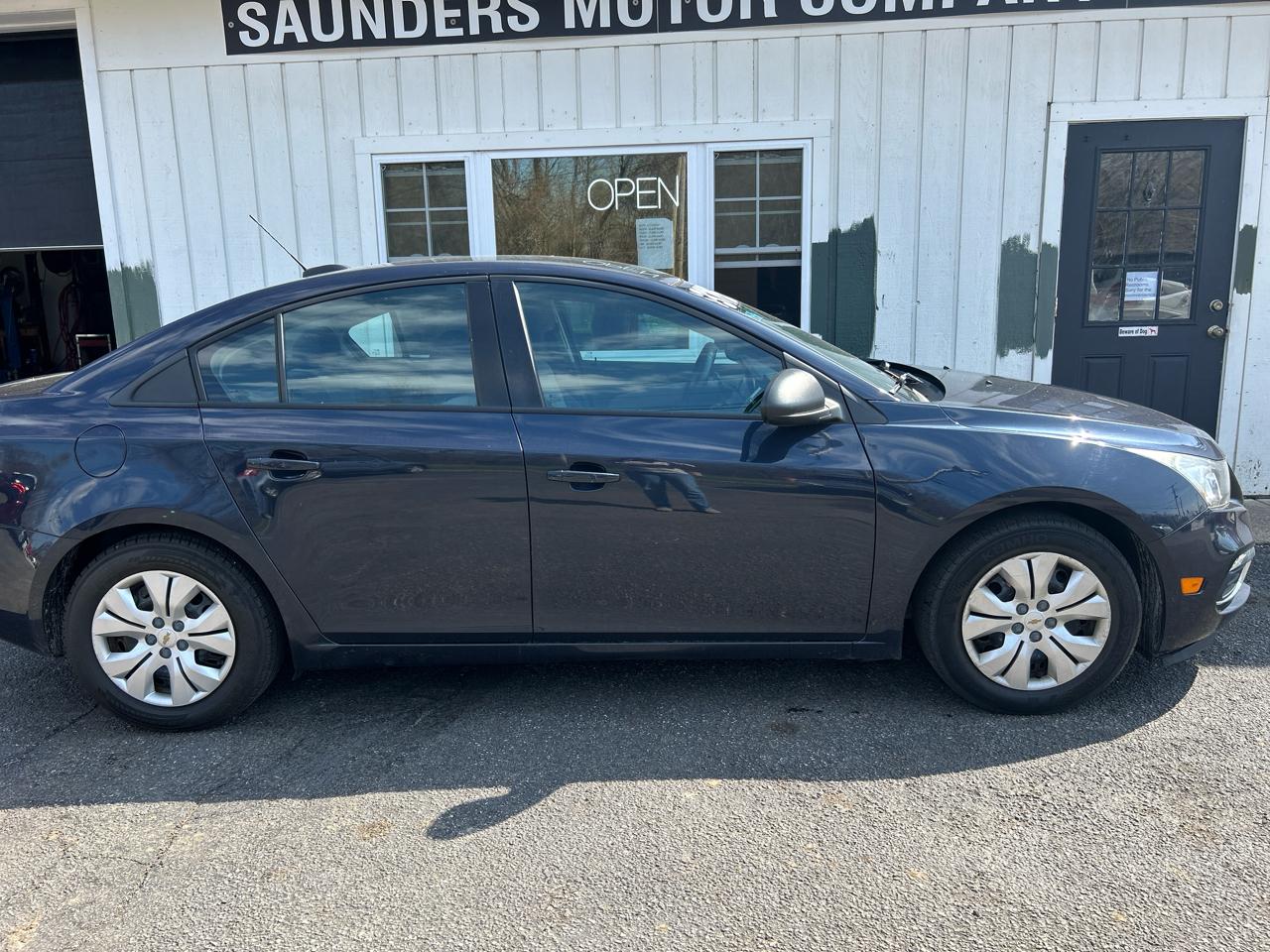 Chevrolet Cruze LS Auto 2015