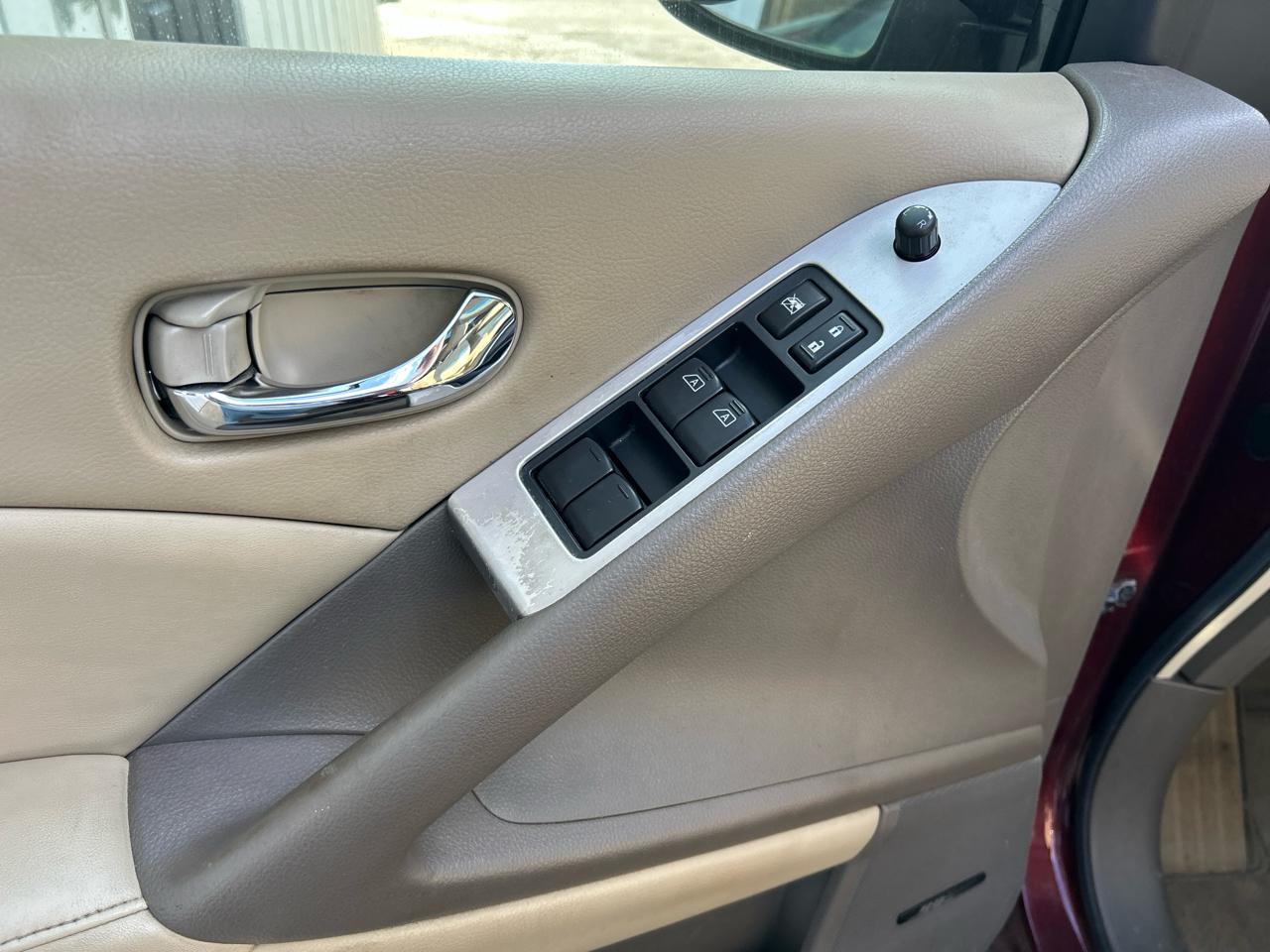 Nissan Murano SL AWD 2010