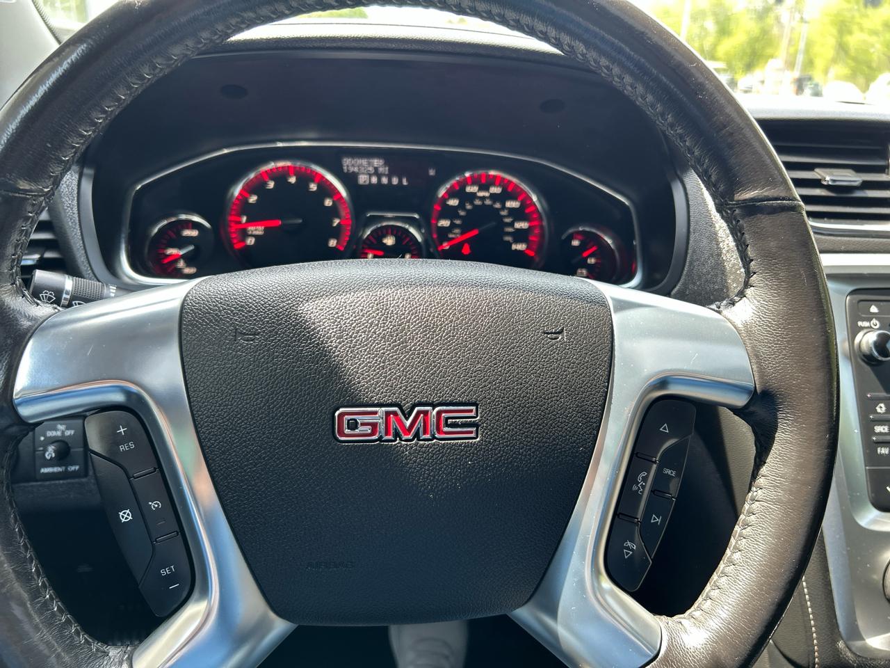 GMC Acadia SLE-2 AWD 2014