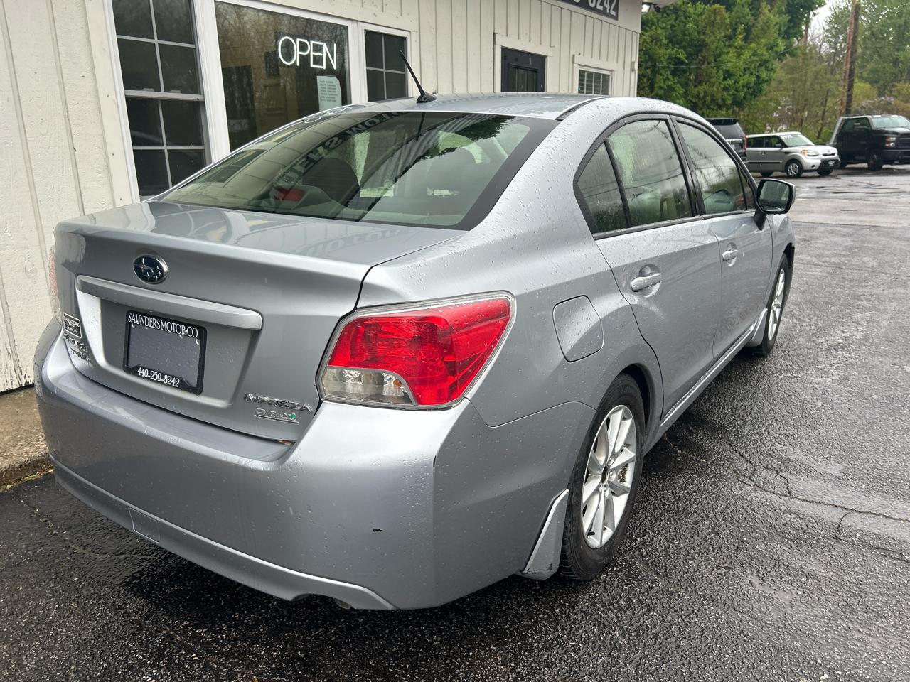 Subaru Impreza 2.0i Premium 4-Door w/All Weather Package 2014