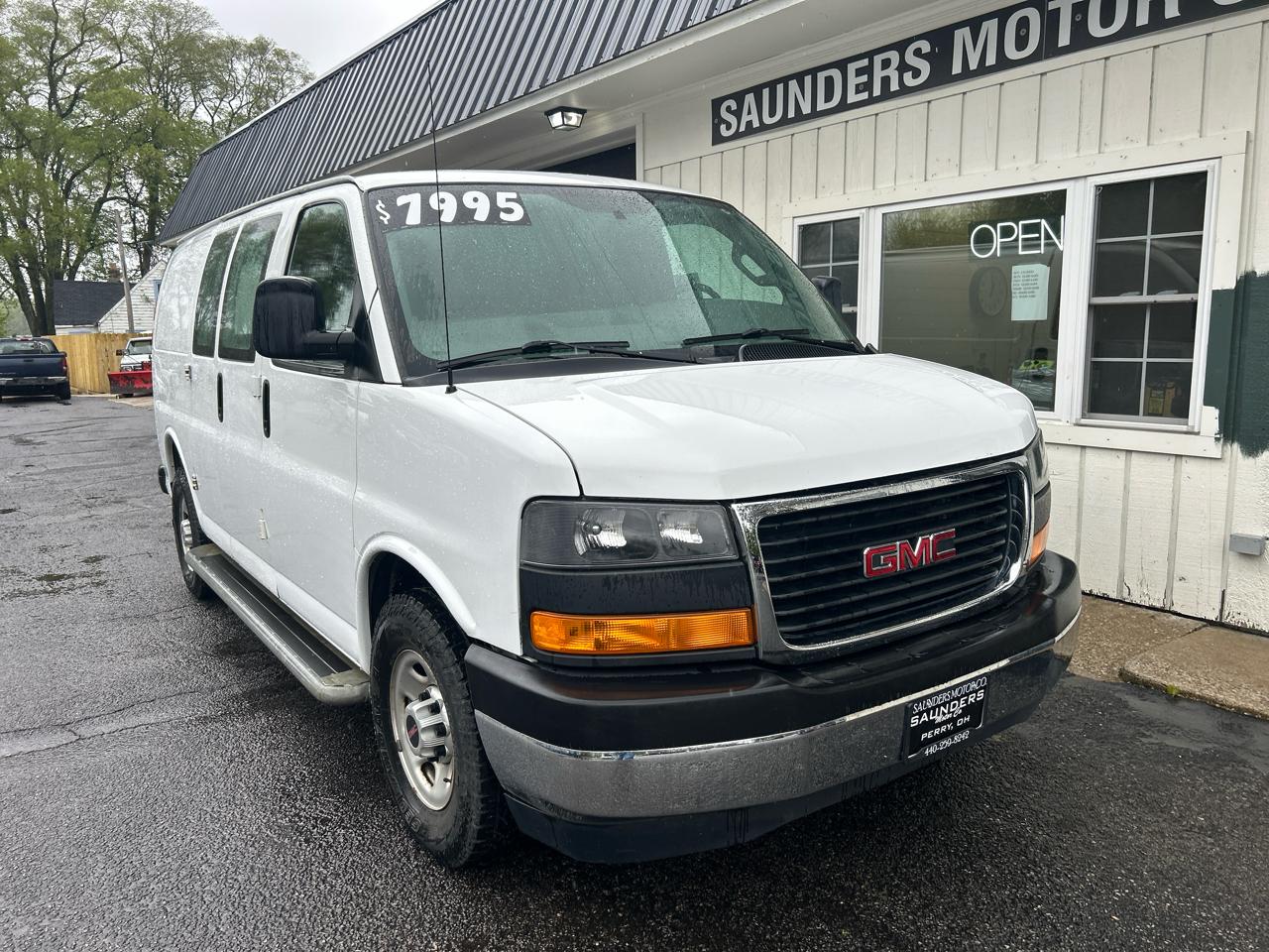 2017 GMC Savana G2500 Cargo