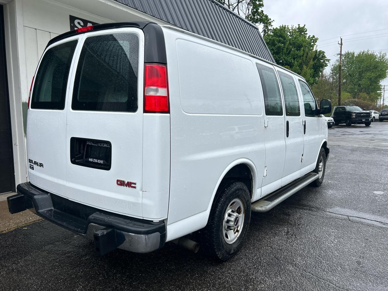 GMC Savana G2500 Cargo 2017