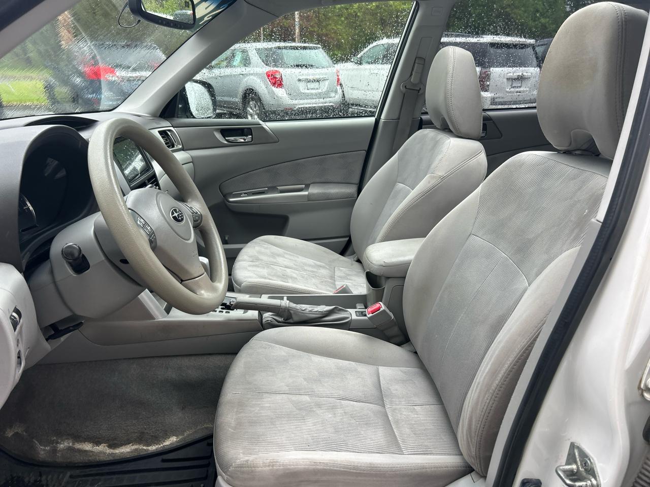 Subaru Forester 2.5X Premium 2010