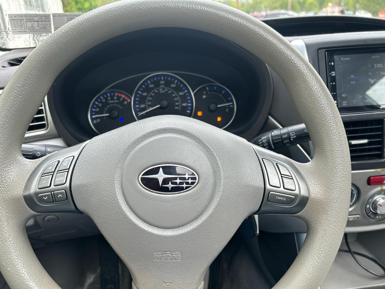 Subaru Forester 2.5X Premium 2010