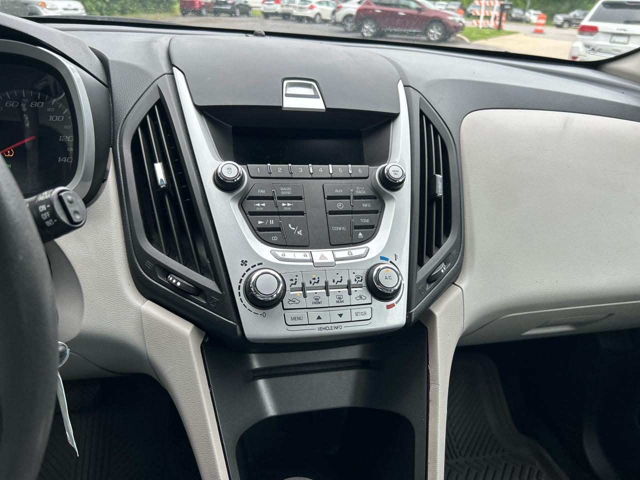 Chevrolet Equinox LS 2WD 2015