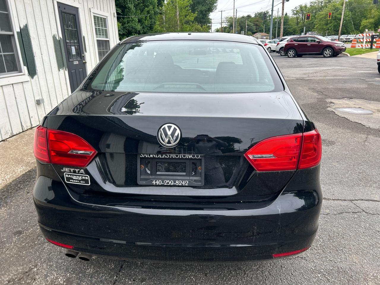 Volkswagen Jetta S 2014