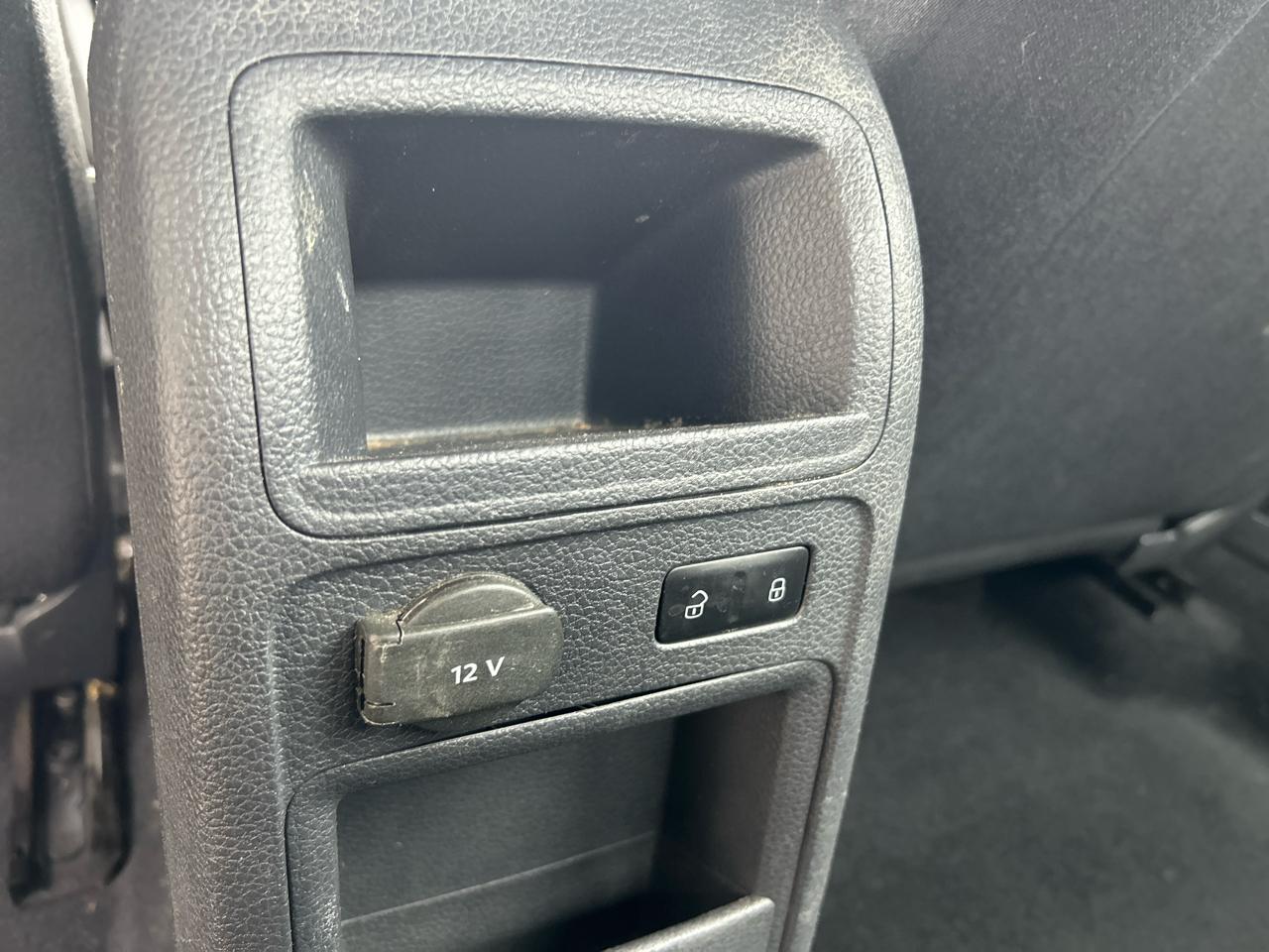 Volkswagen Jetta S 2014