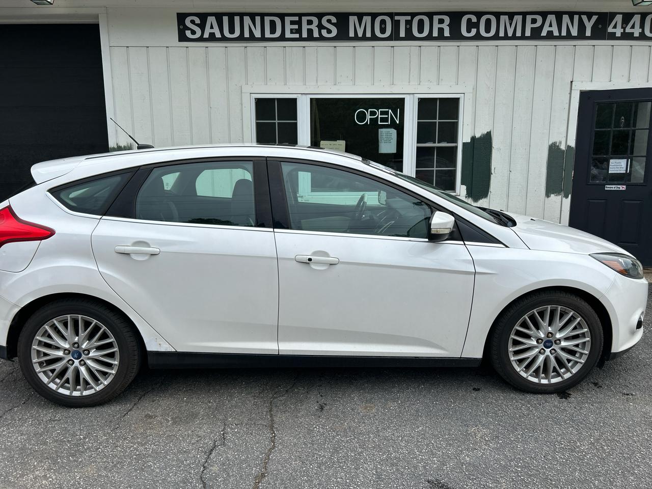 Ford Focus Titanium Hatch 2013