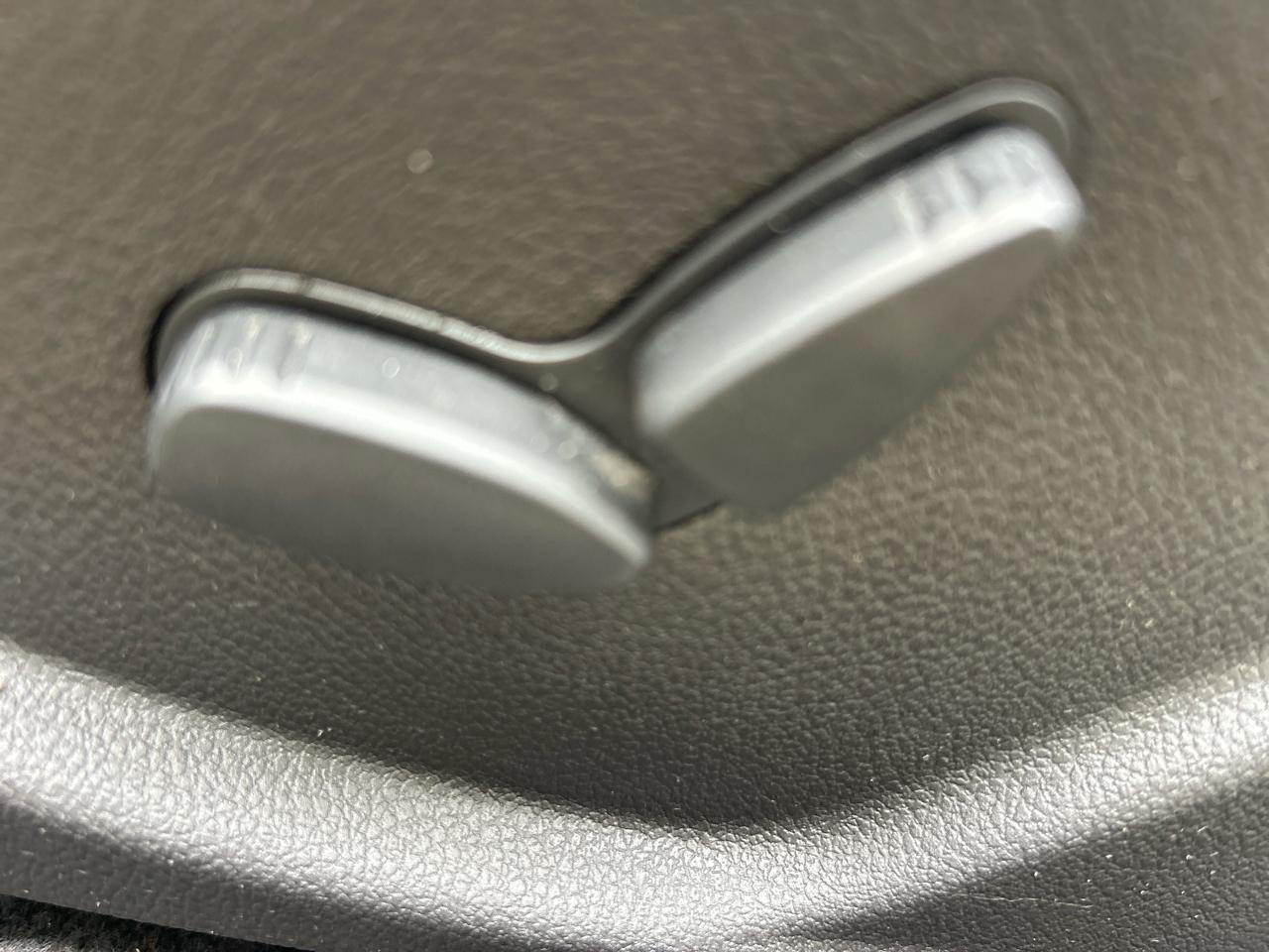 Ford Focus Titanium Hatch 2013