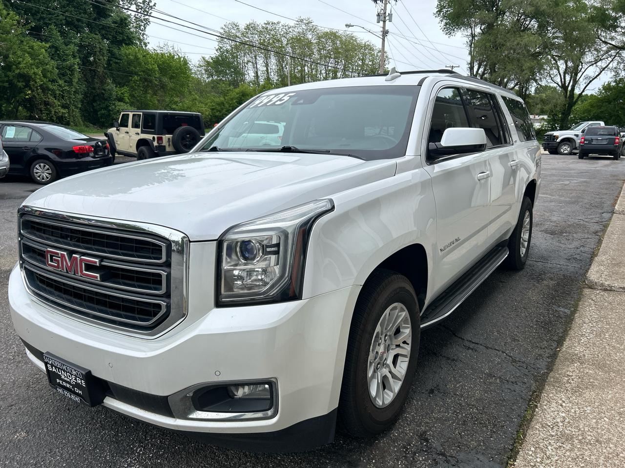 GMC Yukon XL SLT 4WD 2017