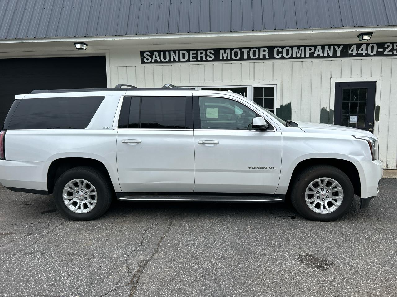 GMC Yukon XL SLT 4WD 2017