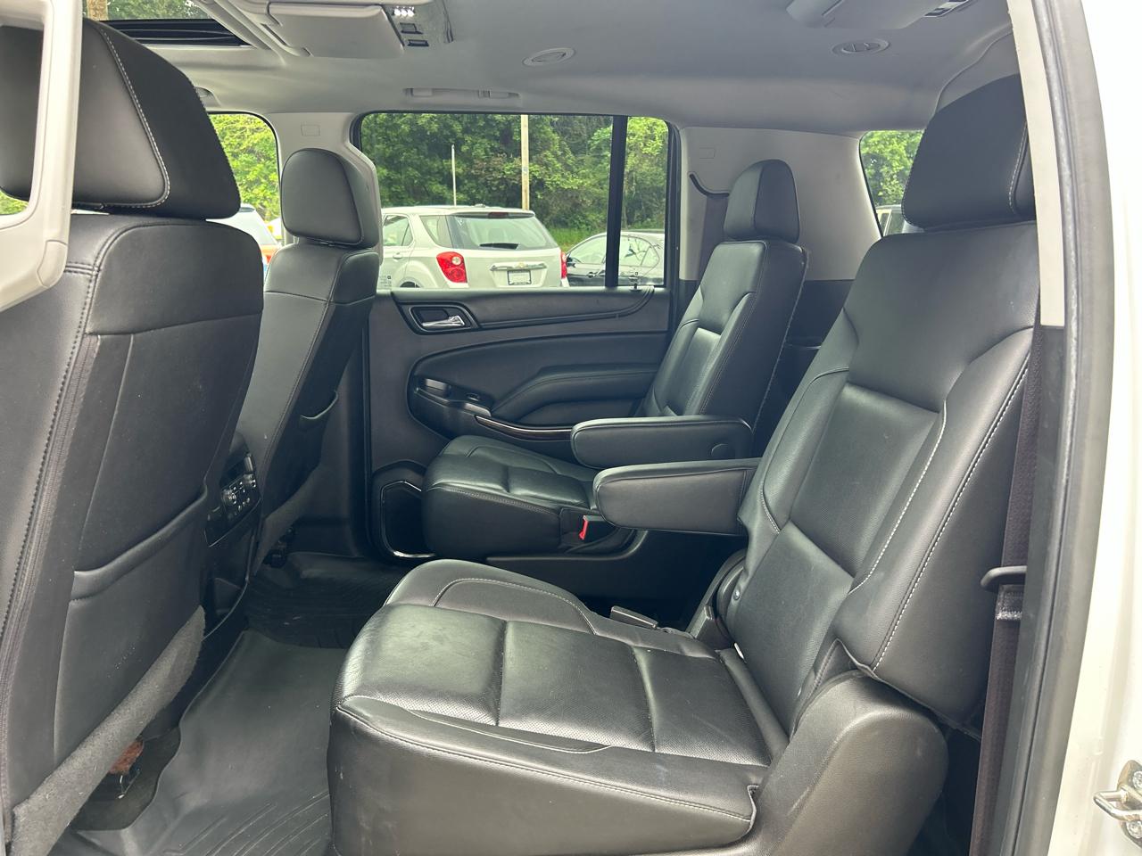 GMC Yukon XL SLT 4WD 2017