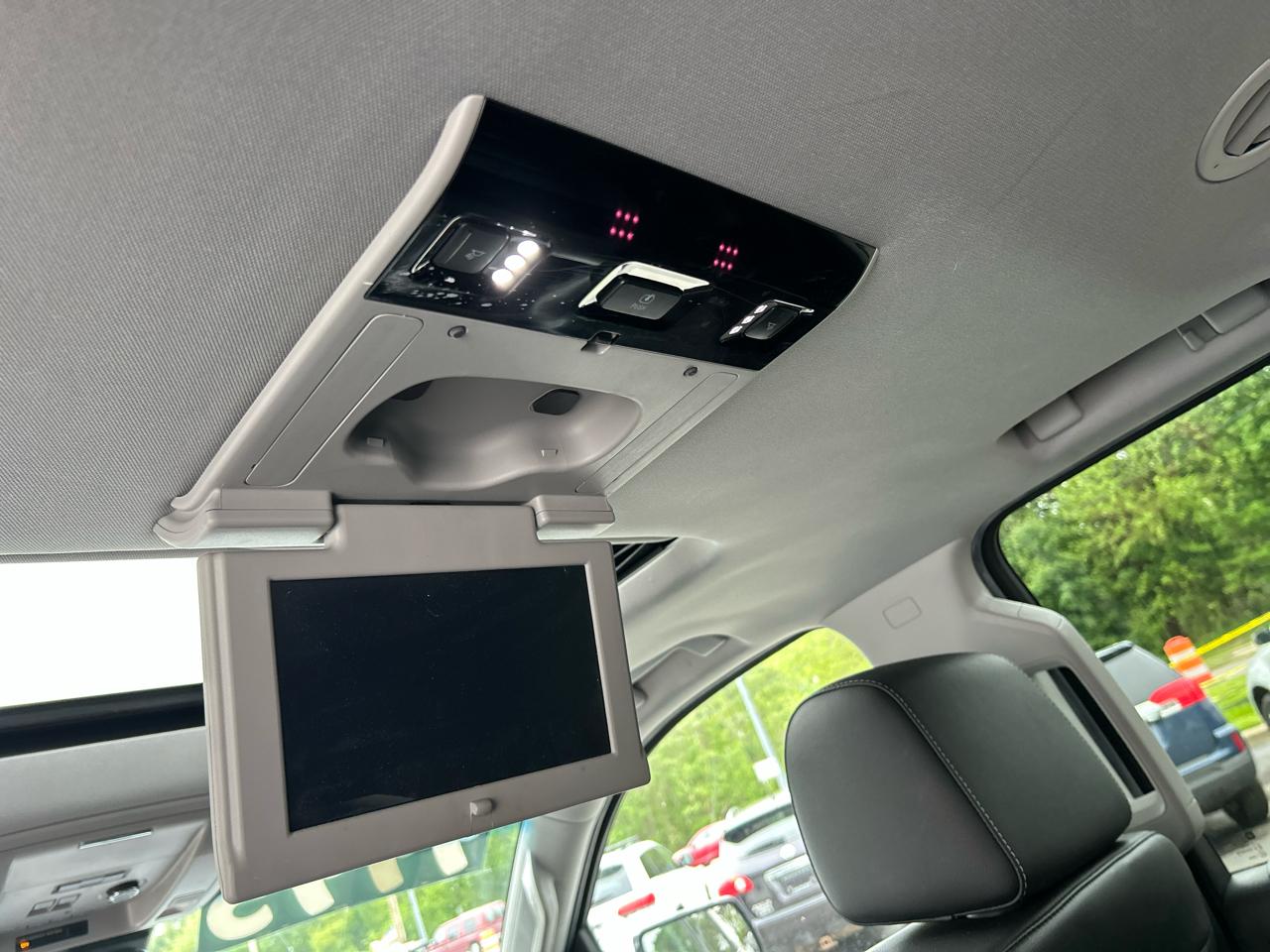 GMC Yukon XL SLT 4WD 2017