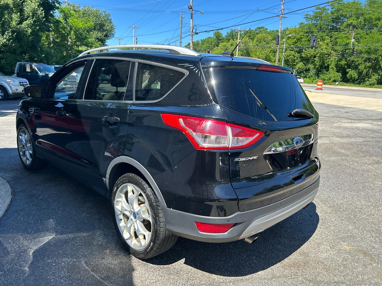 Ford Escape Titanium 4WD 2016