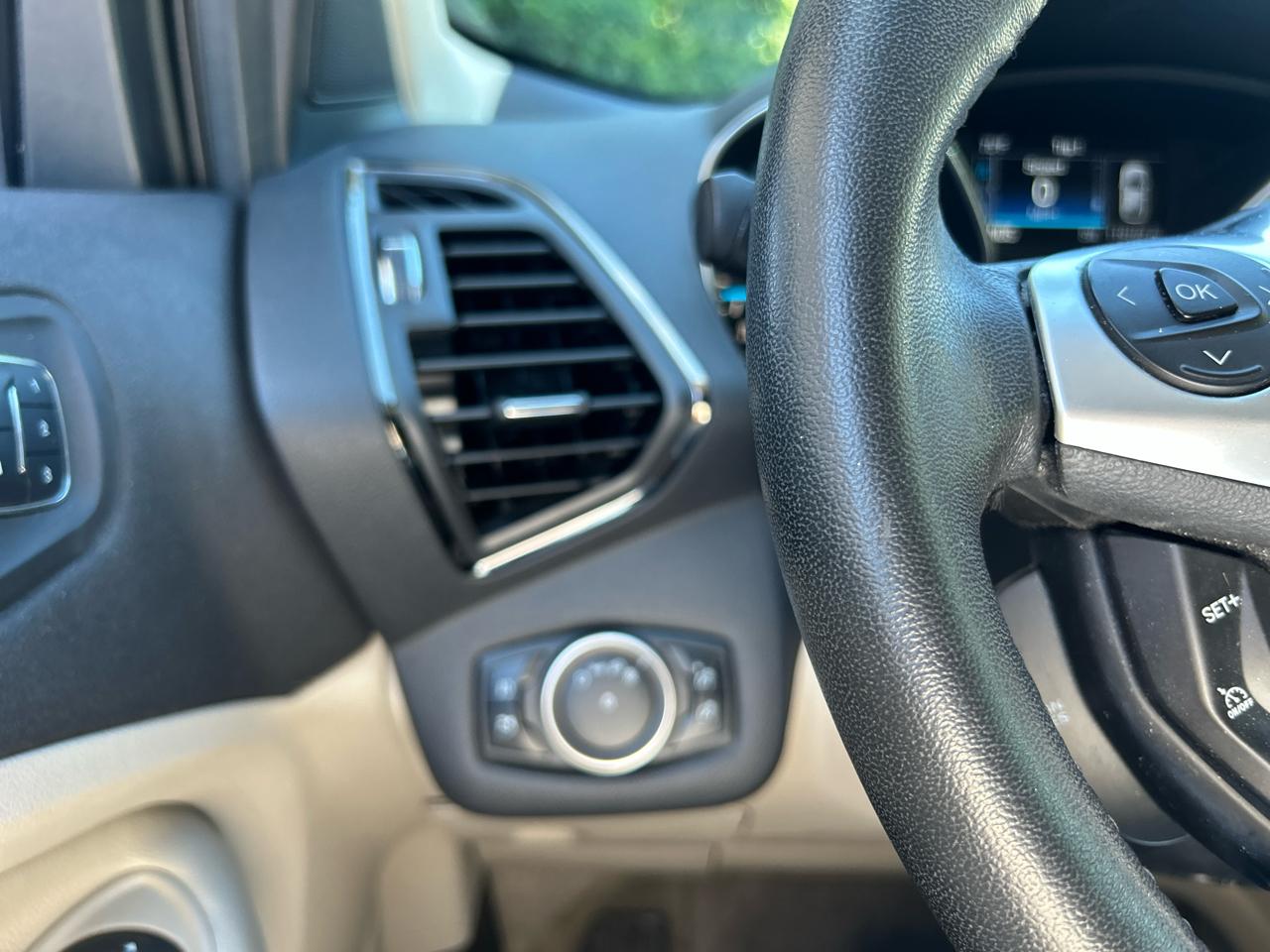 Ford Escape Titanium 4WD 2016