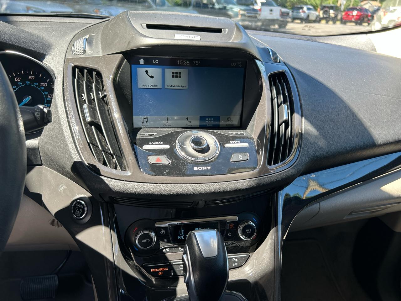 Ford Escape Titanium 4WD 2016