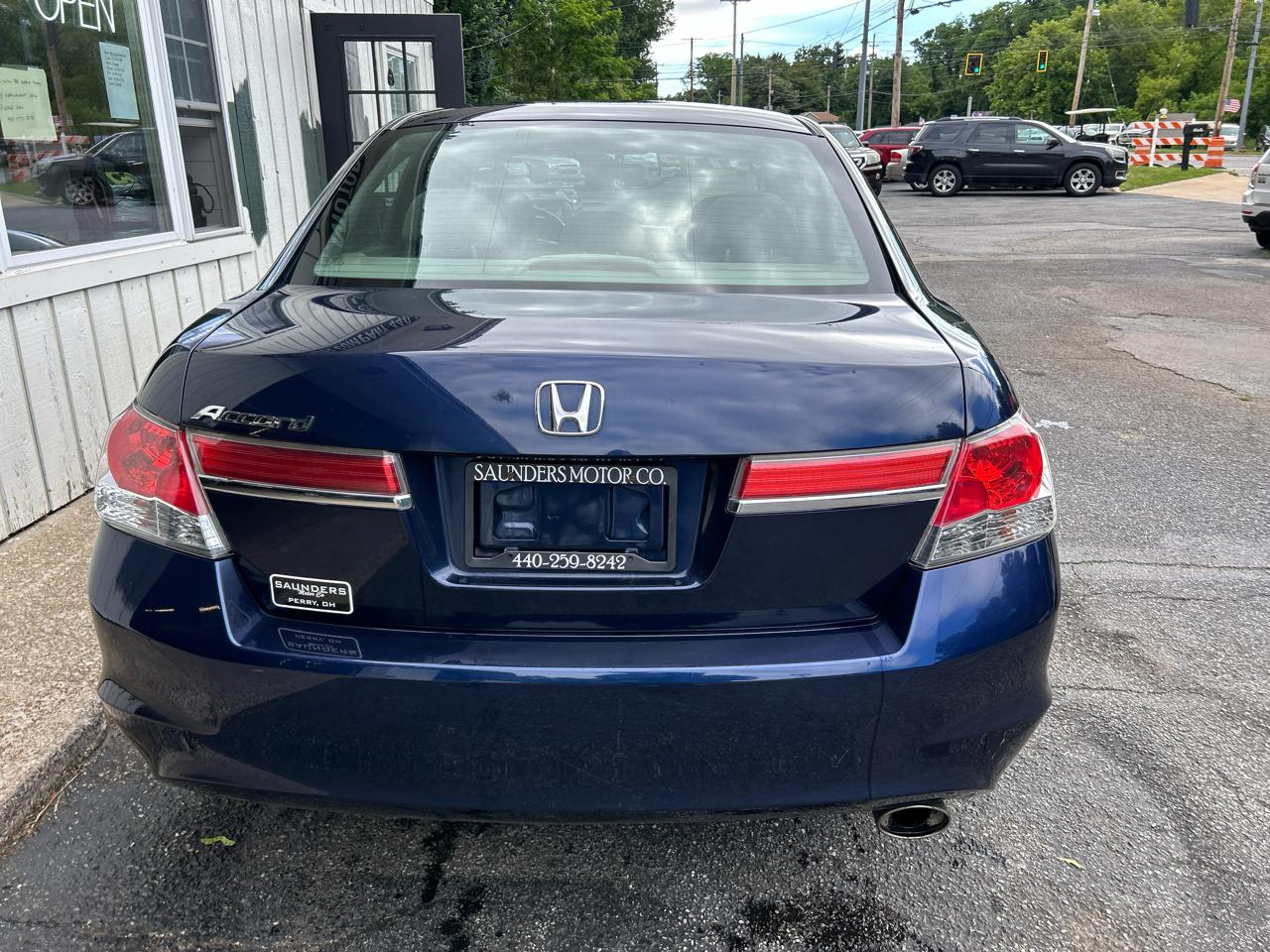Honda Accord EX Sedan AT 2012