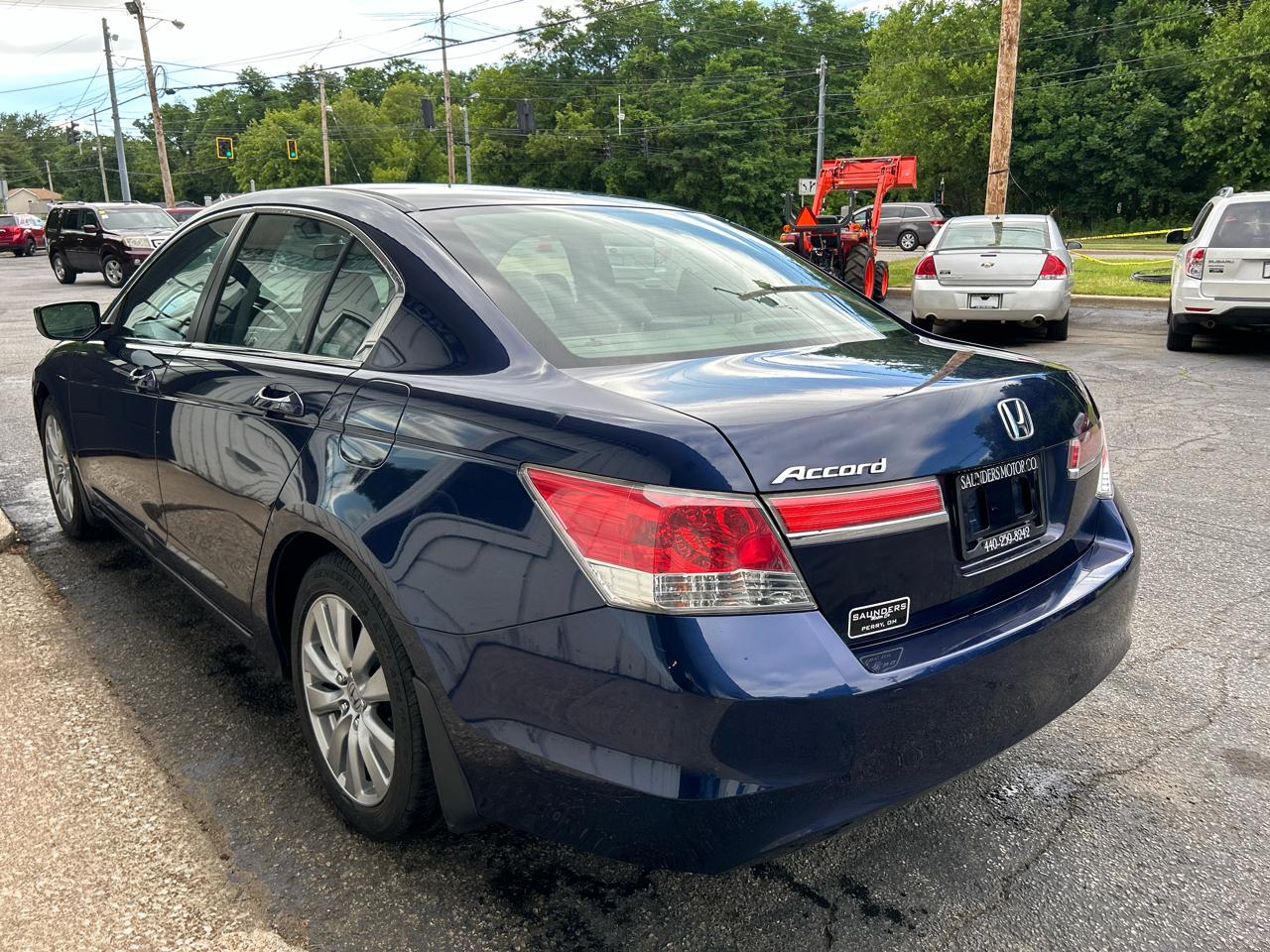 Honda Accord EX Sedan AT 2012