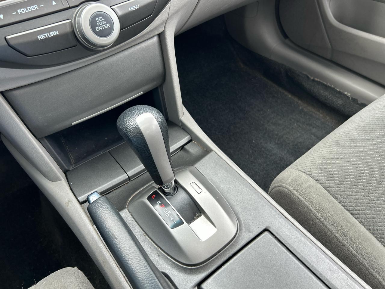Honda Accord EX Sedan AT 2012