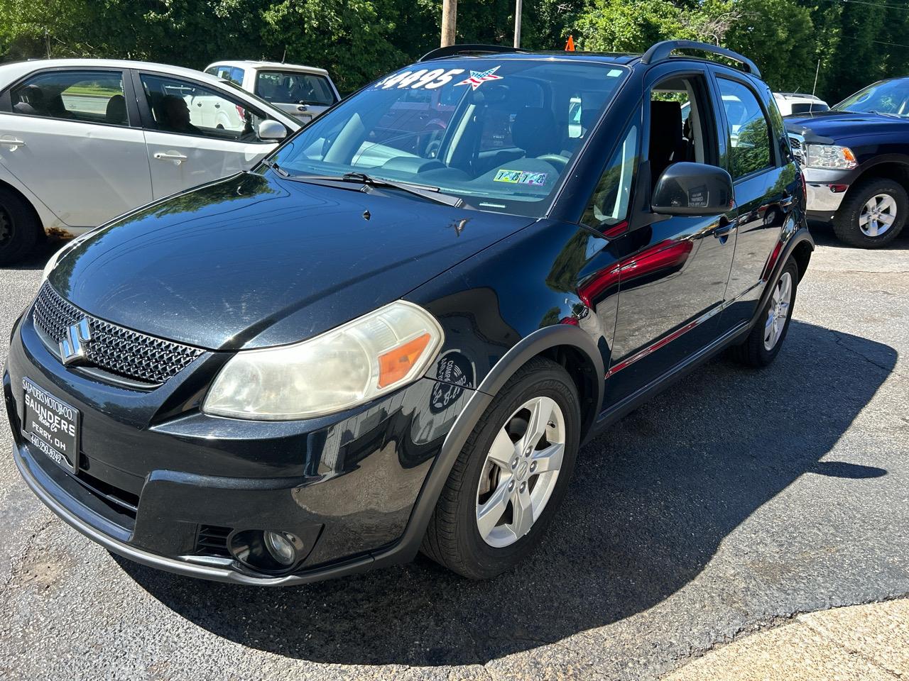 Suzuki SX4 Crossover Base AWD 2011