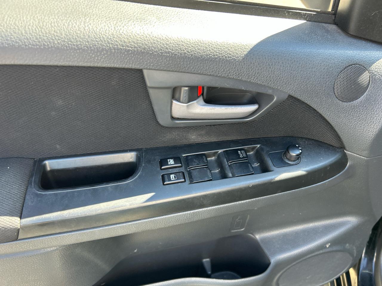 Suzuki SX4 Crossover Base AWD 2011