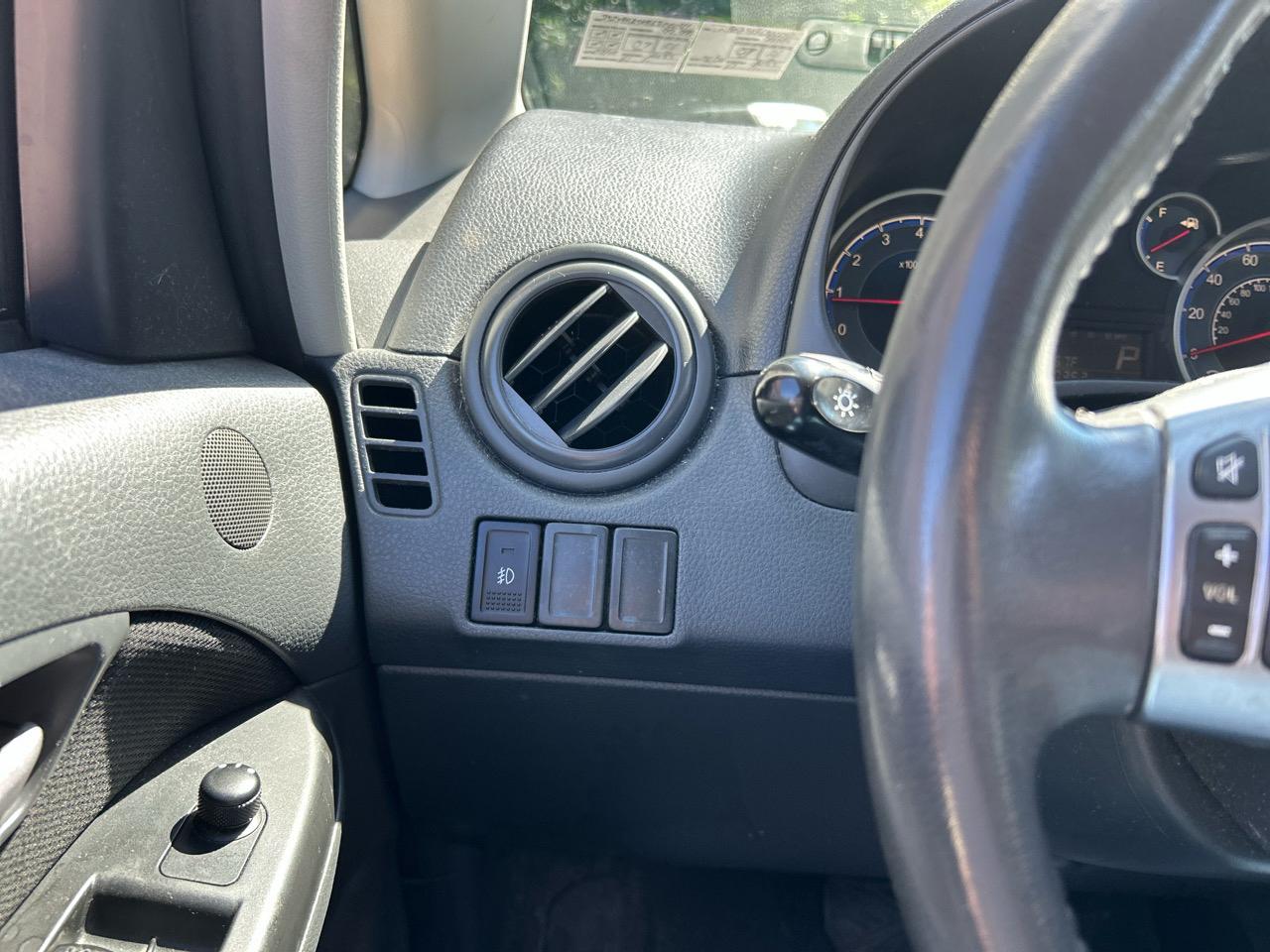 Suzuki SX4 Crossover Base AWD 2011