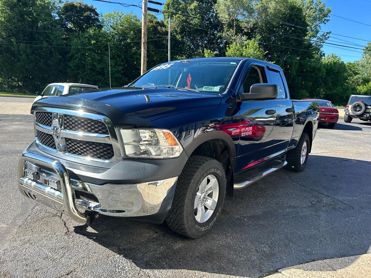 RAM 1500 Tradesman Quad Cab 4WD 2014