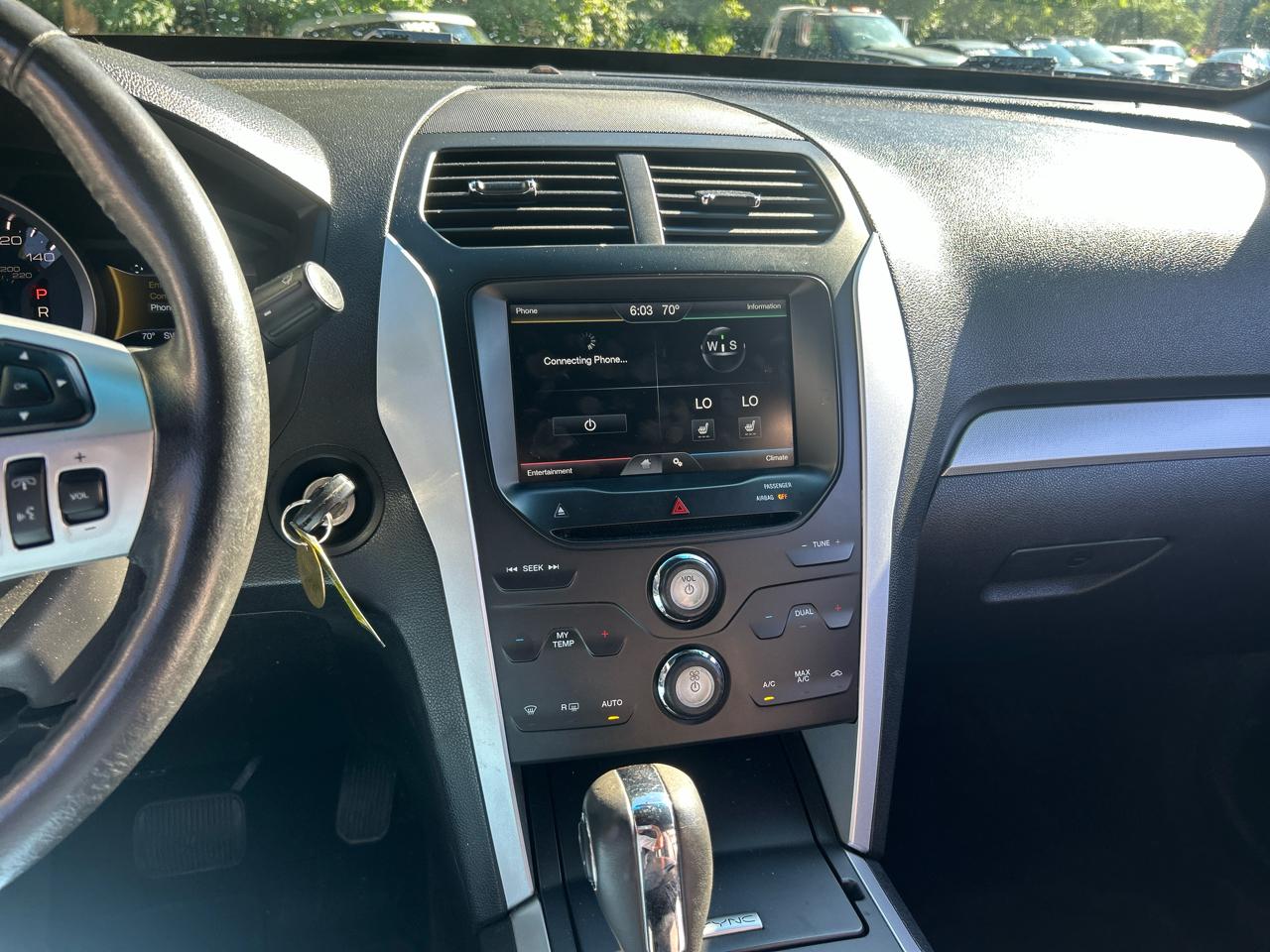 Ford Explorer XLT 4WD 2015