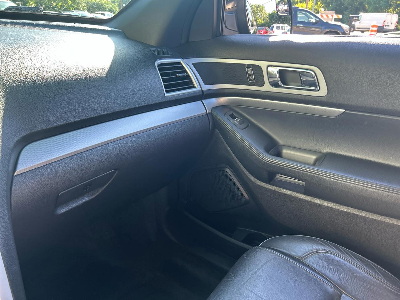 Ford Explorer XLT 4WD 2015