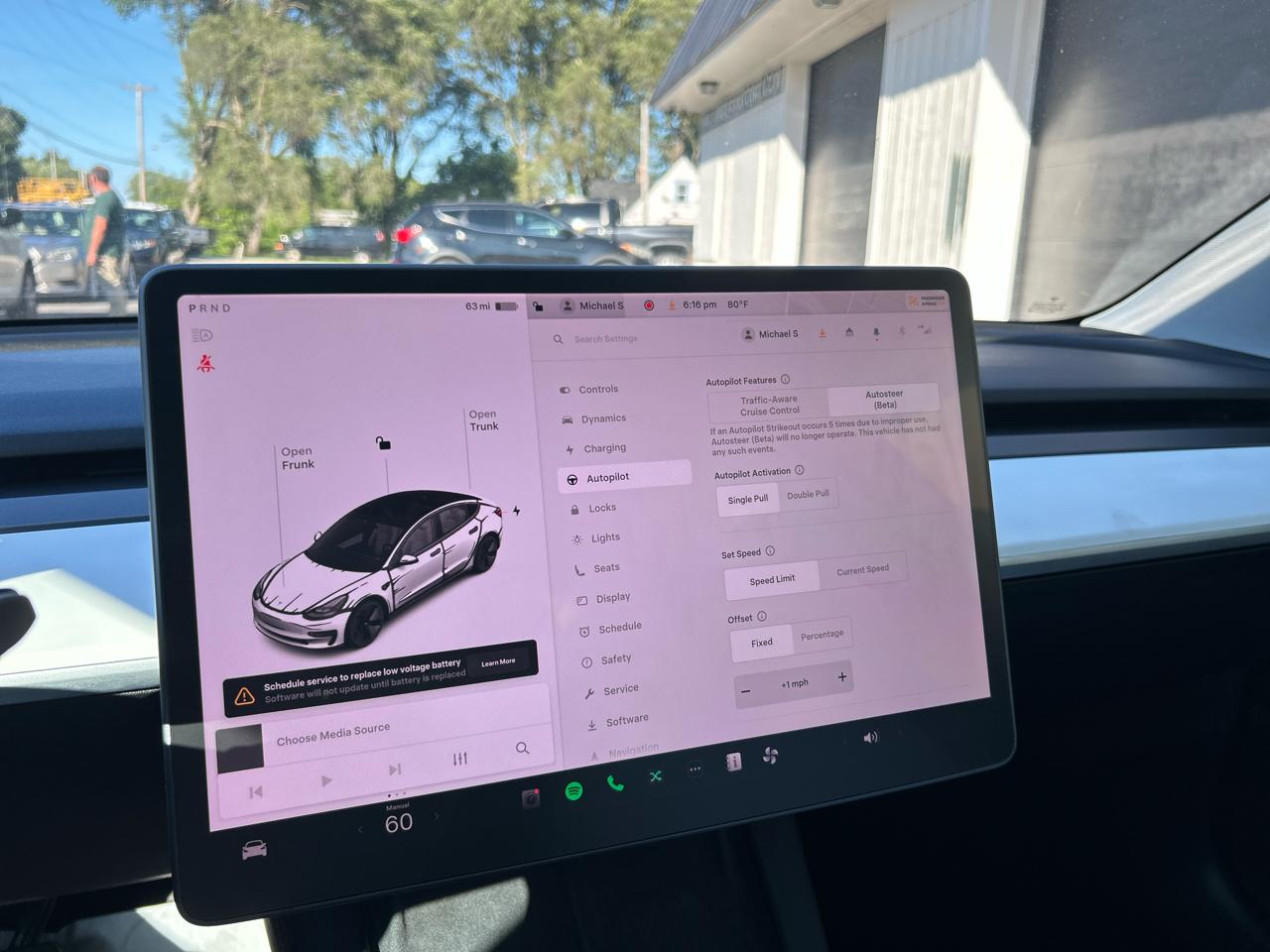 Tesla Model 3 Standard Range Plus 2021