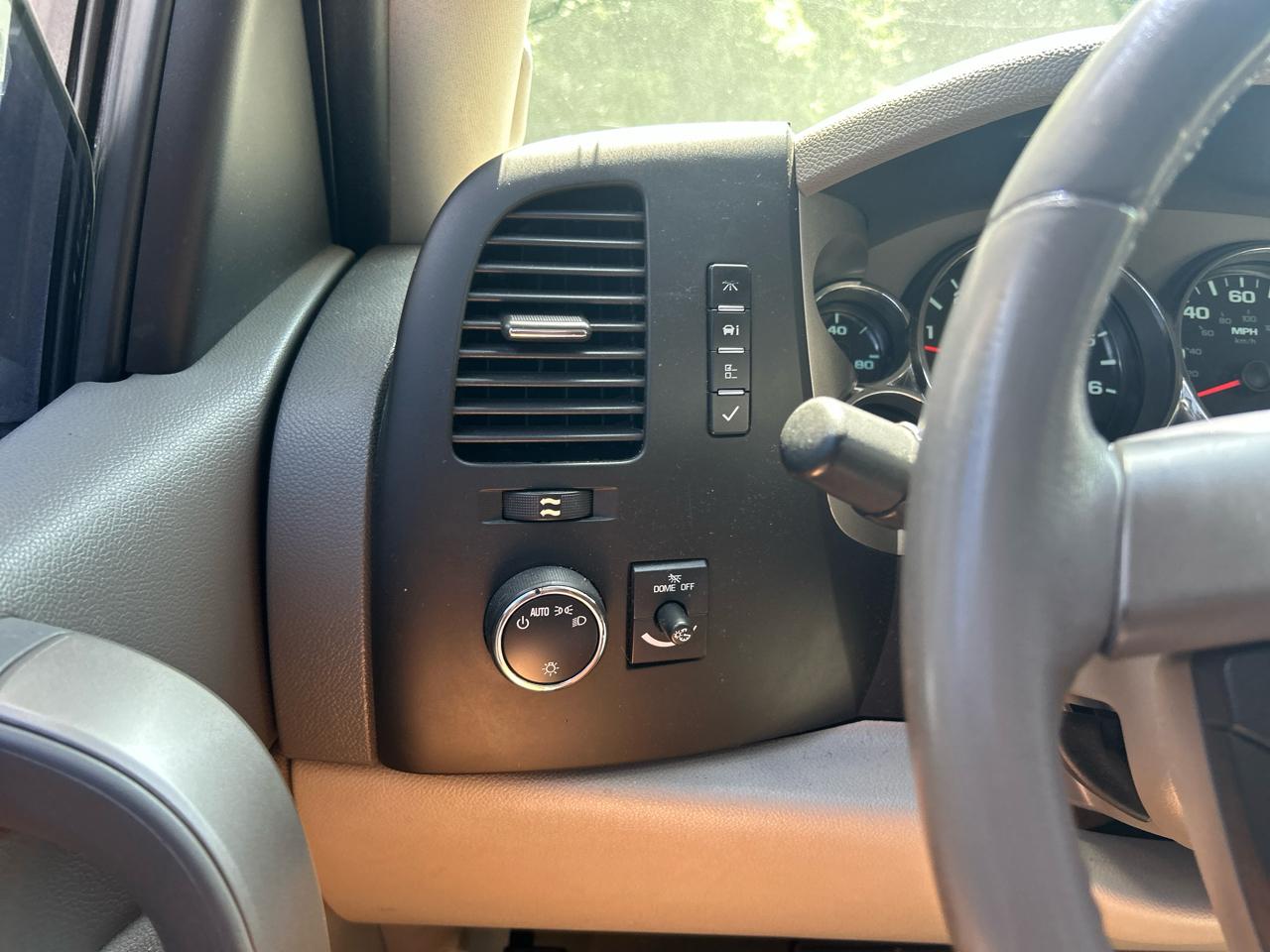 Chevrolet Silverado 1500 LT Crew Cab 4WD 2012