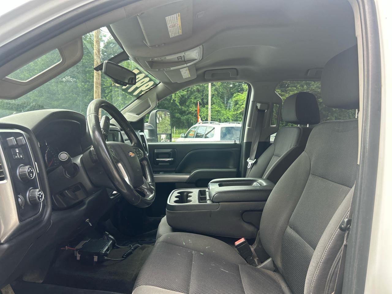 Chevrolet Silverado 2500HD LT Crew Cab Long Box 4WD 2015