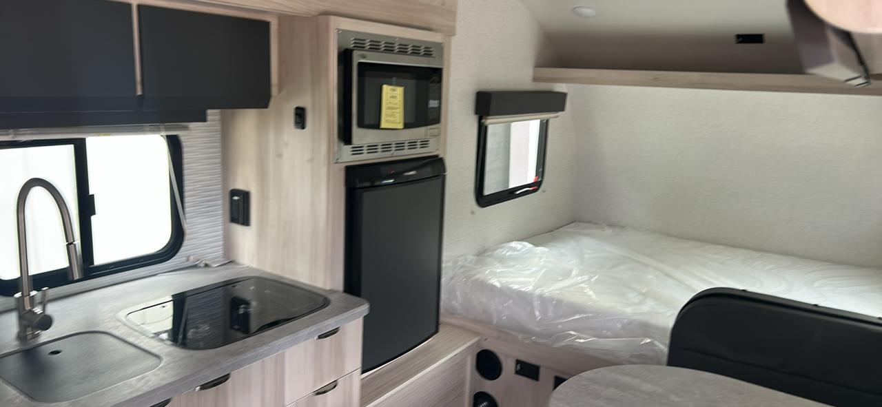 Winnebago of Indiana Unknown  2021