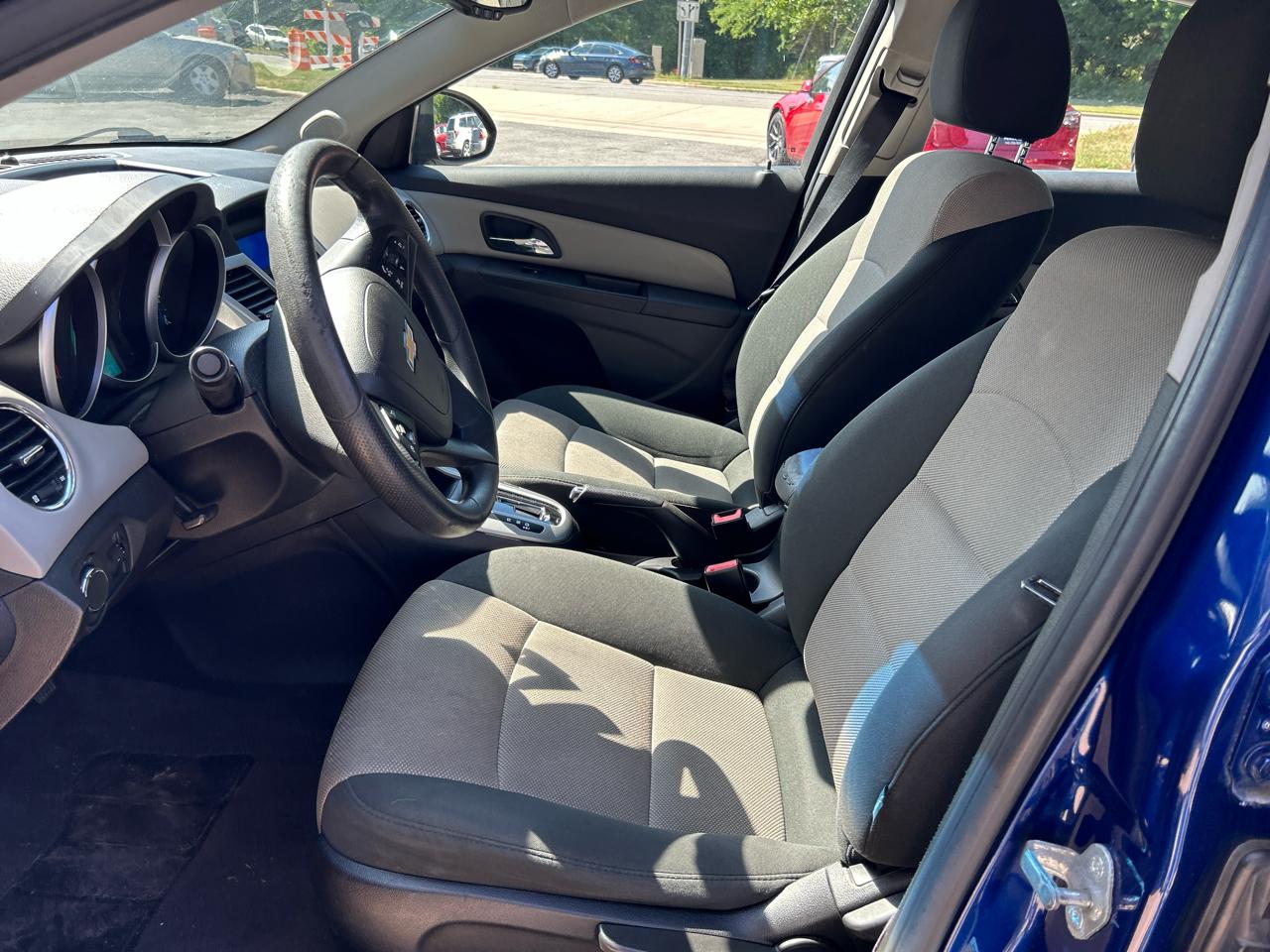 Chevrolet Cruze 2LS 2012