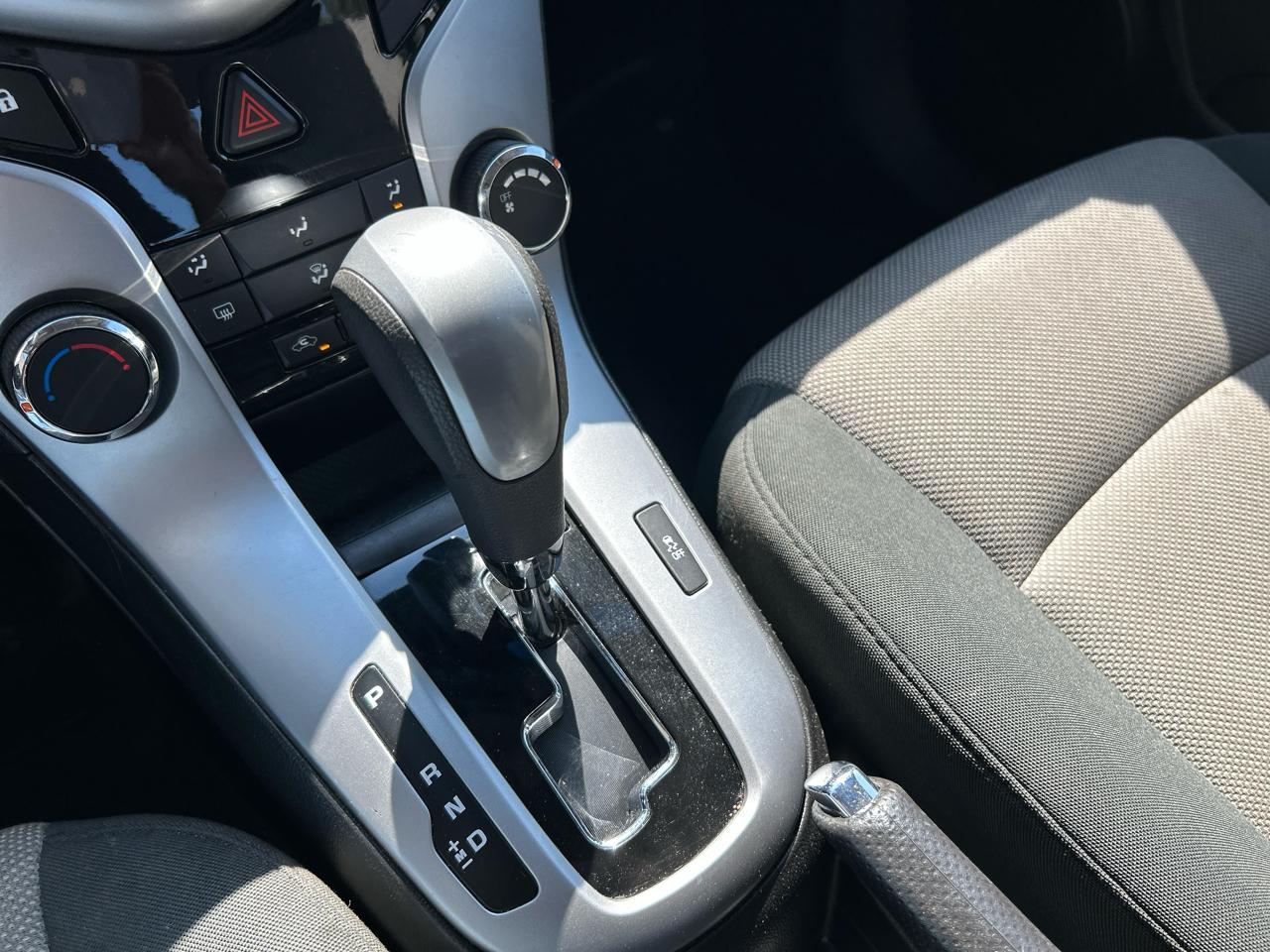Chevrolet Cruze 2LS 2012