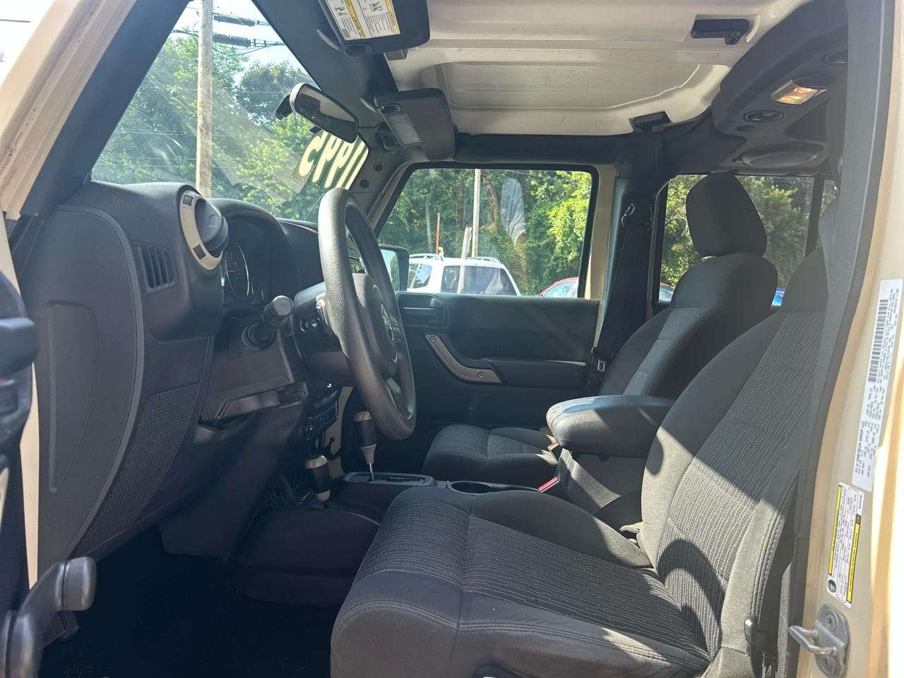 Jeep Wrangler Unlimited Sport 4WD 2011