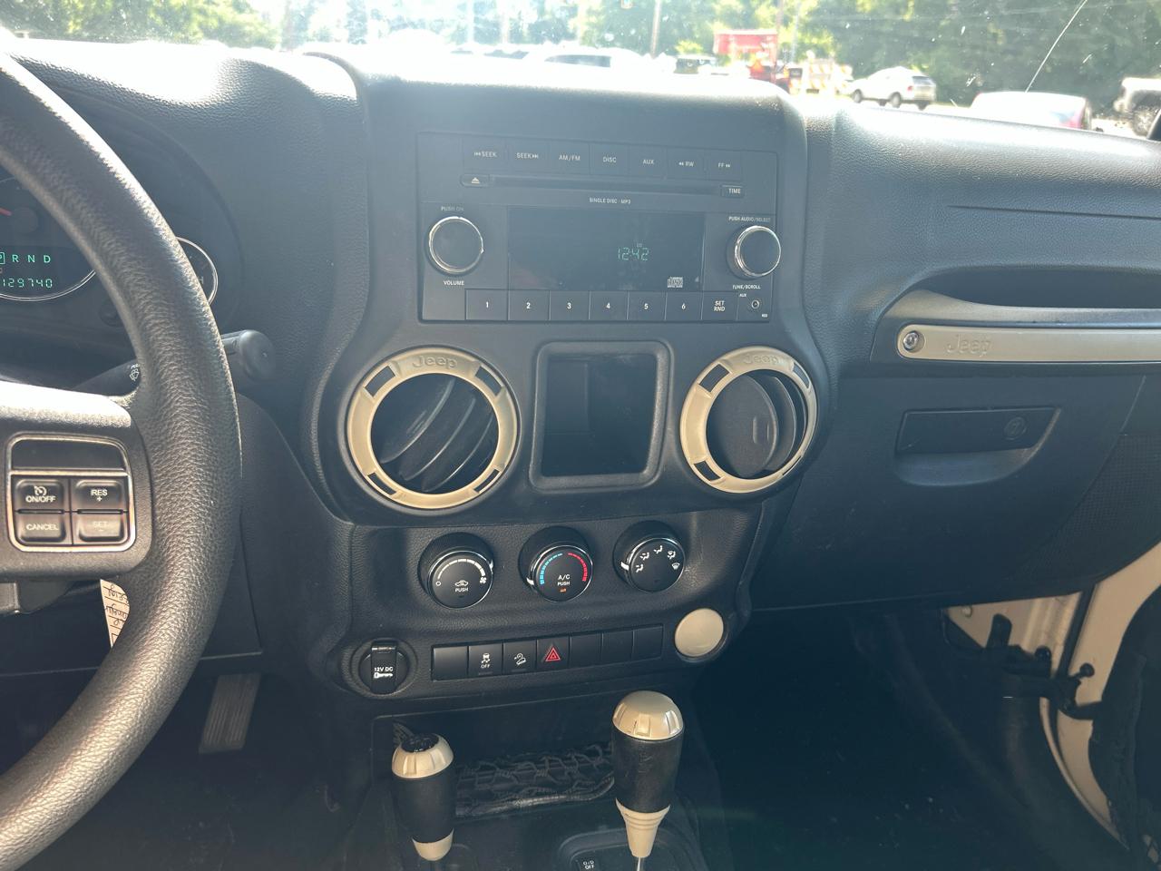 Jeep Wrangler Unlimited Sport 4WD 2011