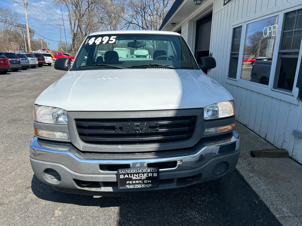 GMC Sierra 1500 Work Truck Long Bed 4WD 2005