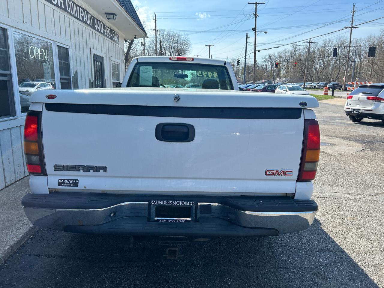 GMC Sierra 1500 Work Truck Long Bed 4WD 2005
