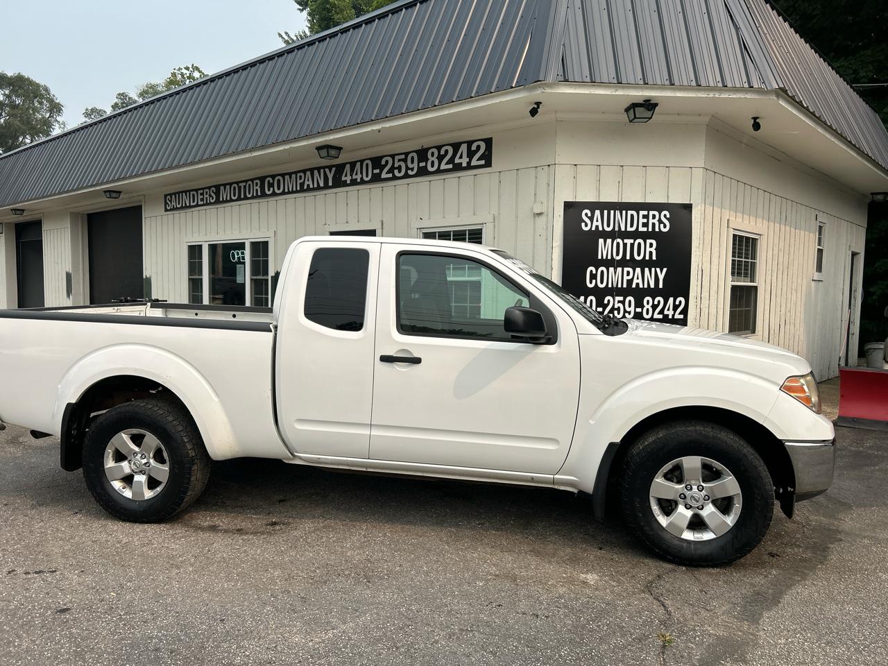 Nissan Frontier SV V6 King Cab 4WD 2011