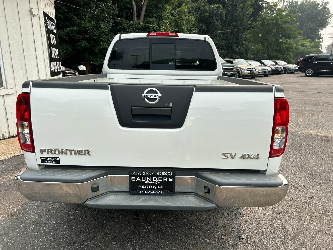 Nissan Frontier SV V6 King Cab 4WD 2011