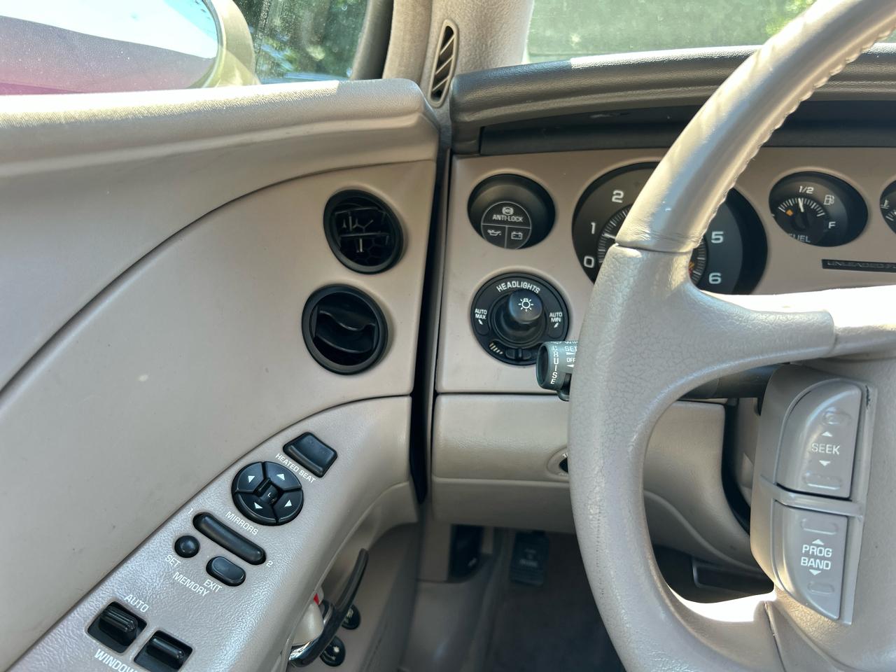 Buick Riviera Coupe 1995