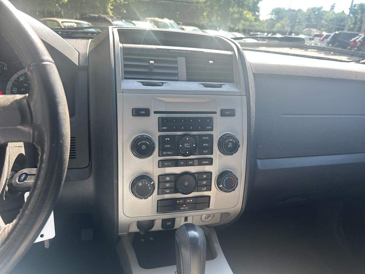 Ford Escape XLT FWD 2012