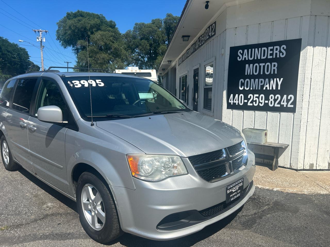 Dodge Grand Caravan SXT 2012