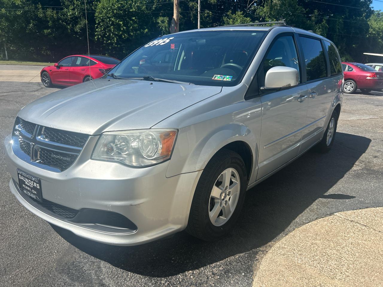 Dodge Grand Caravan SXT 2012